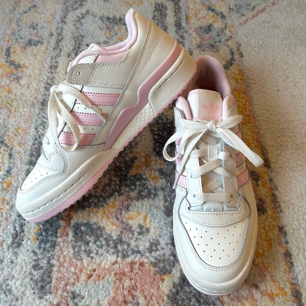 Adidas Forum Women’s Sneakers